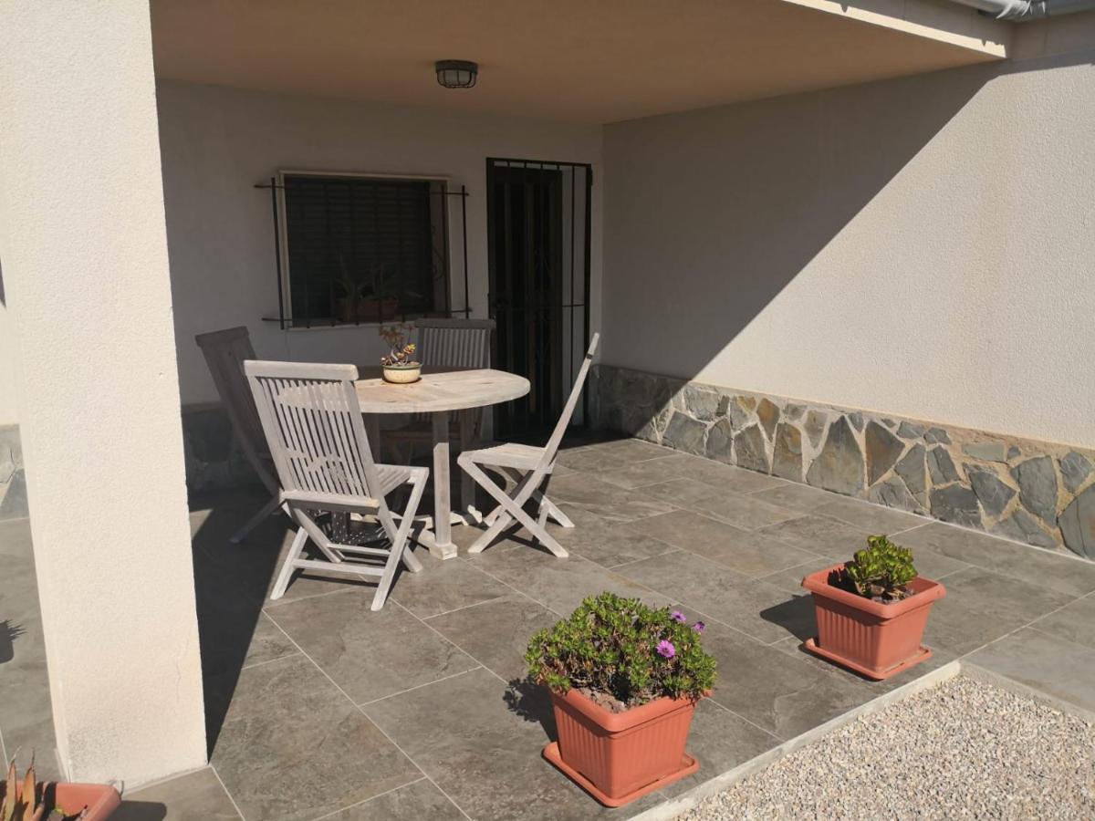 Casa Laura Guest House Deltebre Bagian luar foto