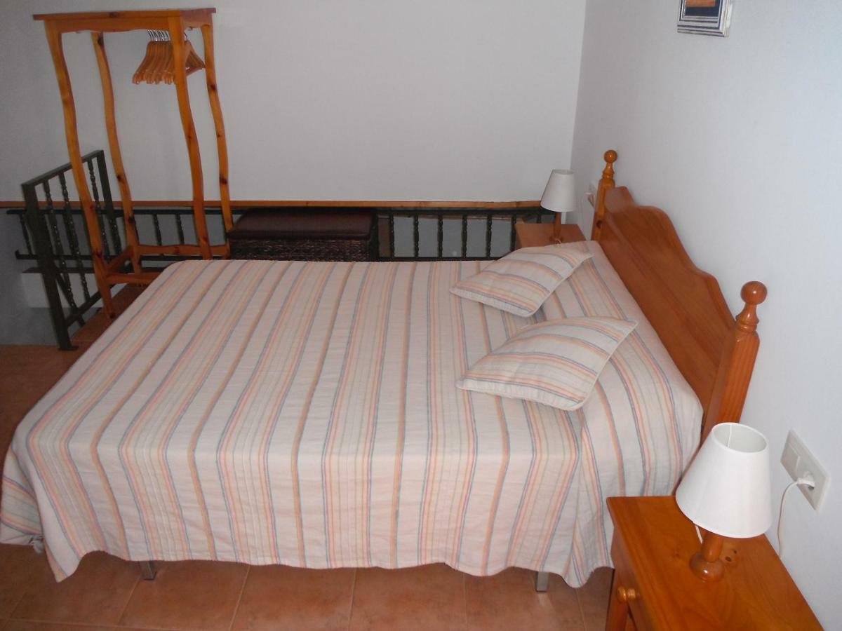 Casa Laura Guest House Deltebre Bagian luar foto